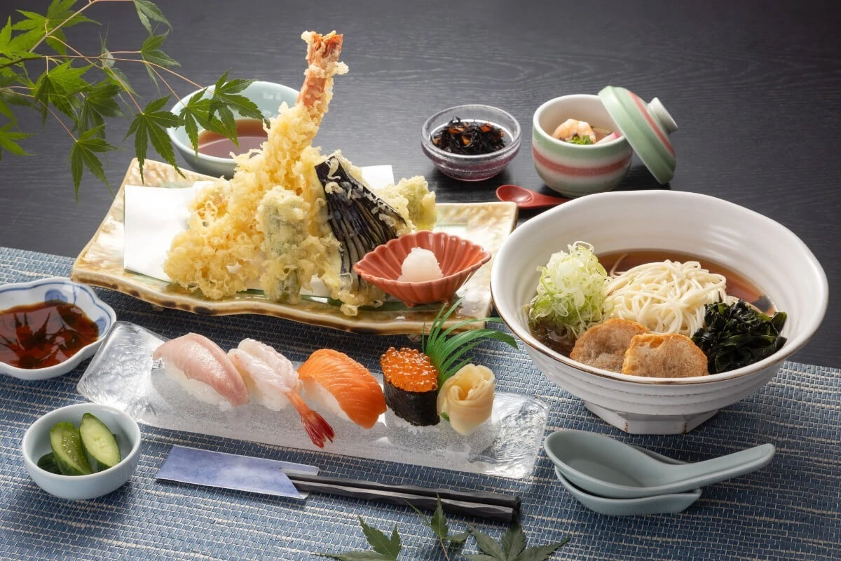 宮寿司特選うーめん膳
