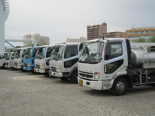 タンクローリー